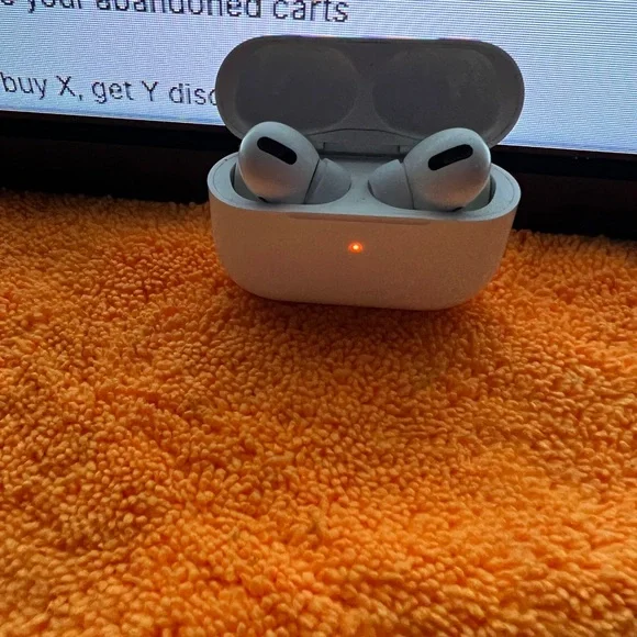 AirPods Pro